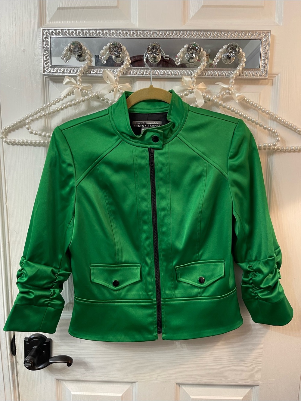 Boston Proper Emerald Green Short Zip Jacket